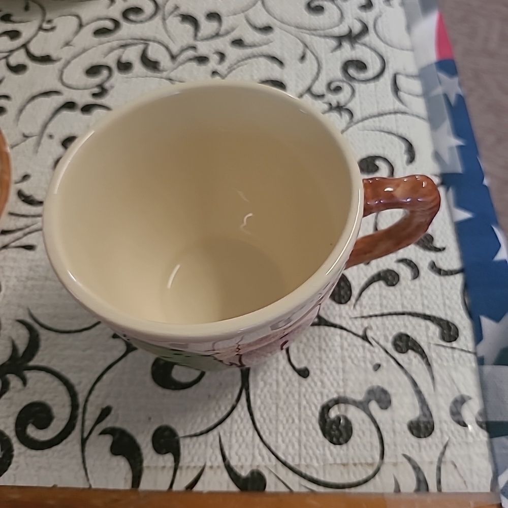 Fransican Dinnerware Apple Pattern - Picture 5 of 11